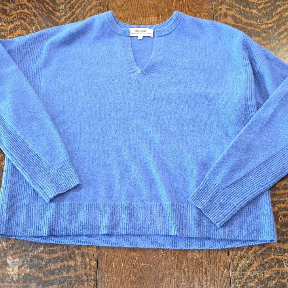 Madewell Blue V-Neck Cashmere-Blend Sweater